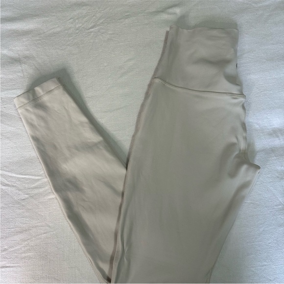 lululemon athletica Pants - Lululemon Align 25' leggings in White Opal